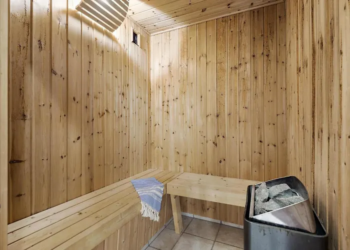 Awesome In With Sauna Feriehus Hemmet